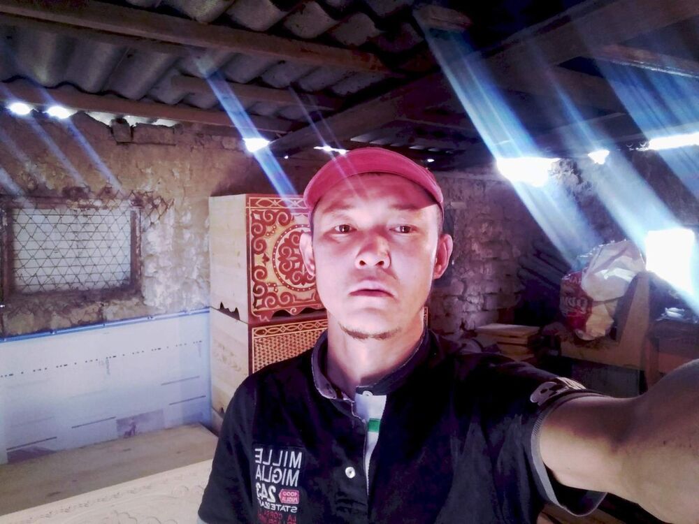  16346601  Maga, 39 ,    