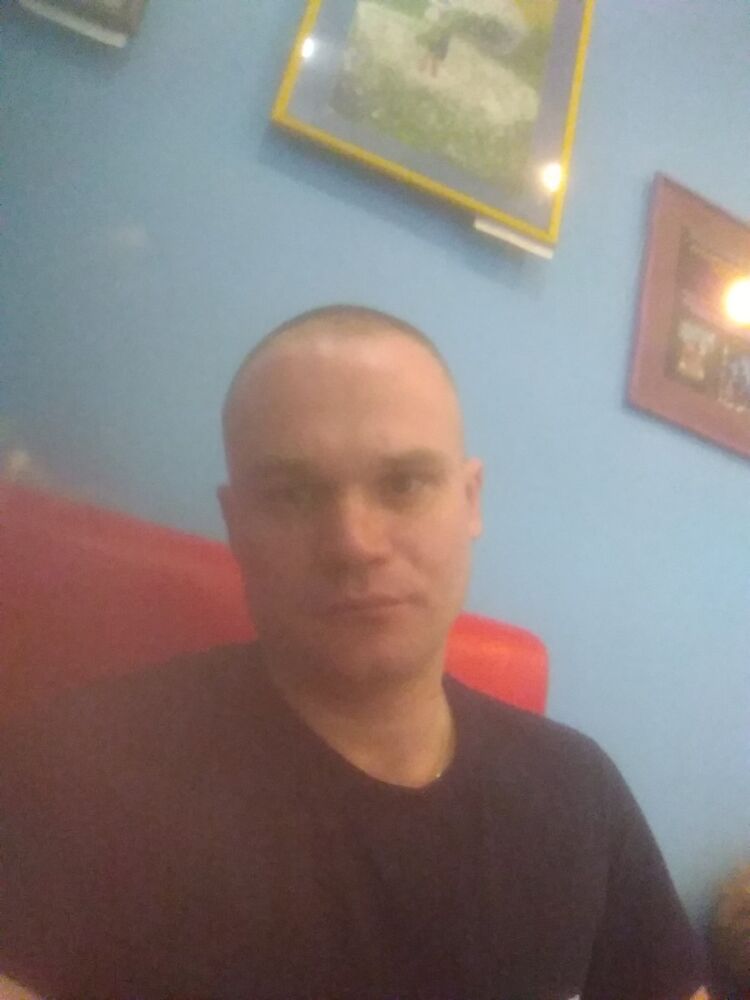  18752151  , 42 ,    