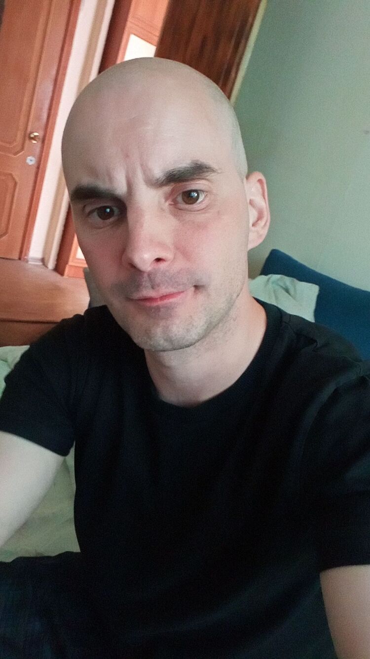  44135901  , 37 ,    -