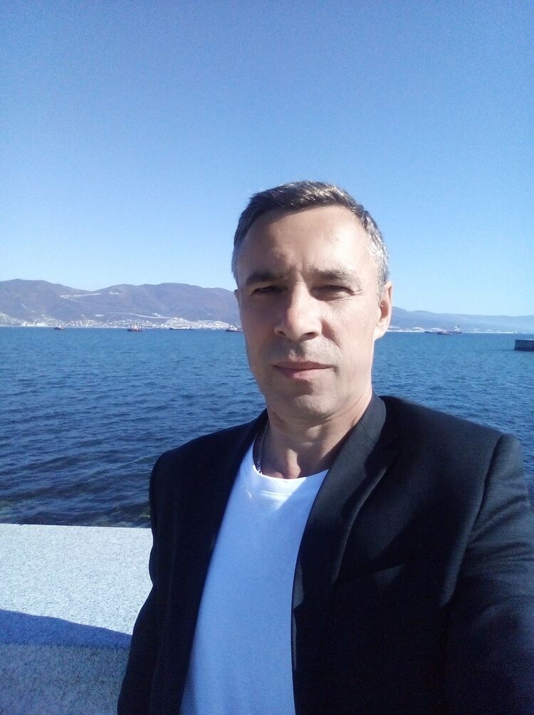  ,   Riddik, 51 ,   ,   , c 