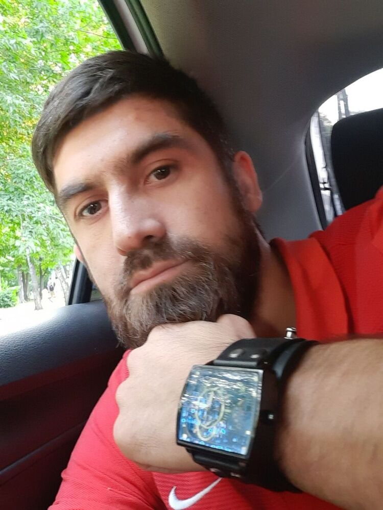  28582841  Ali, 36 ,    