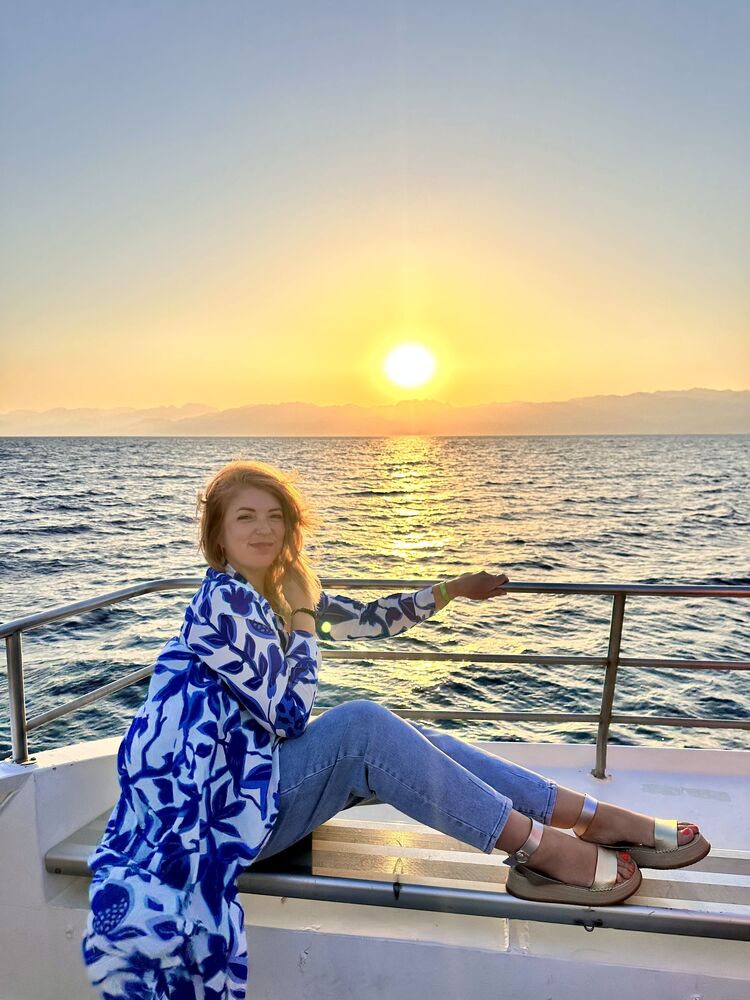  54350961  , 47 ,    -