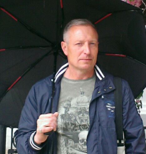  18851621  Vlad, 57 ,    