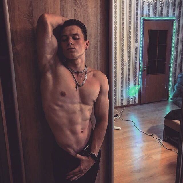 ���� 24611561 ����� Leon, 25 ���, ���� ���������� � �����