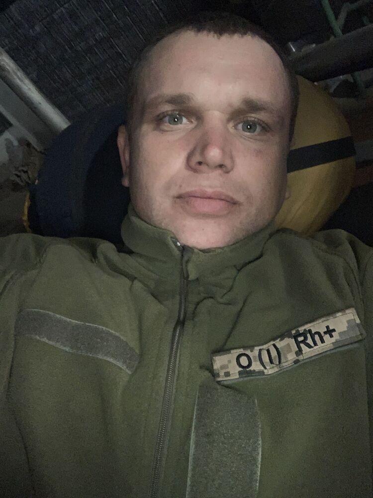  47193651  , 32 ,    