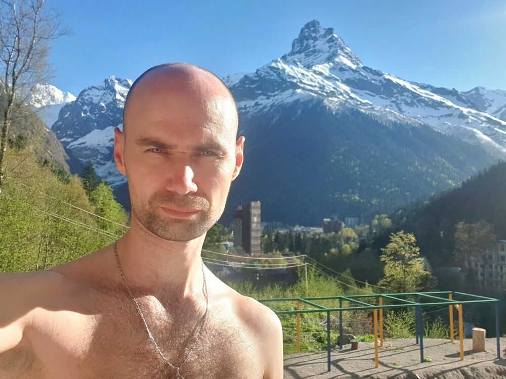  ,   Serjo, 42 ,   ,   , c 