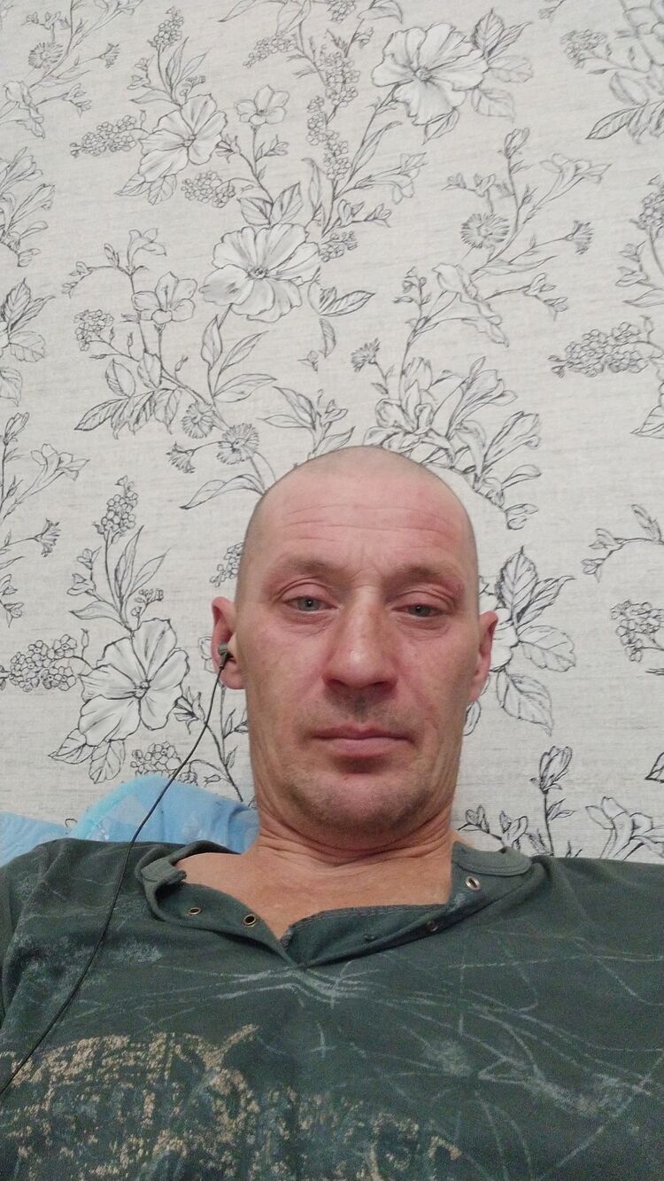  48245671  , 42 ,    