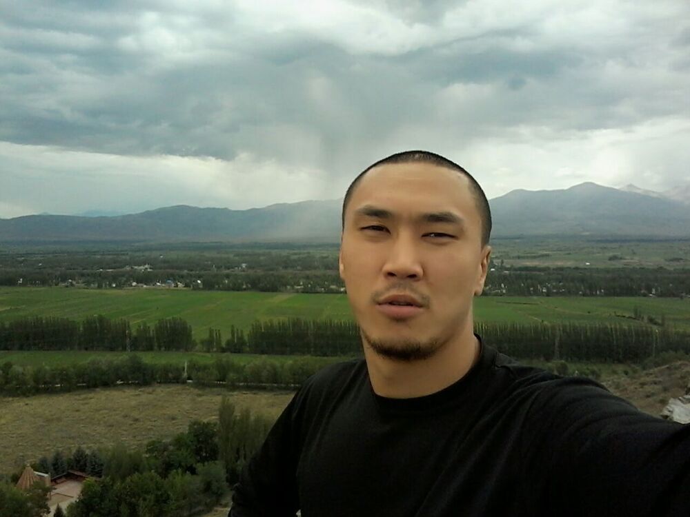  ,   Mirbek, 32 ,   ,   
