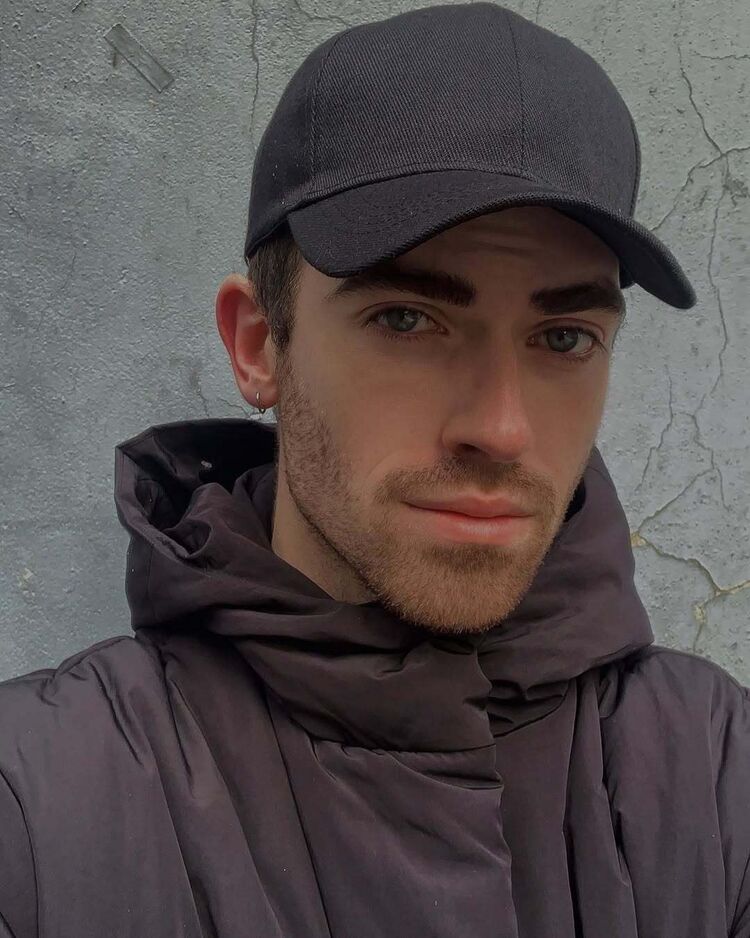  54341871  , 33 ,    -