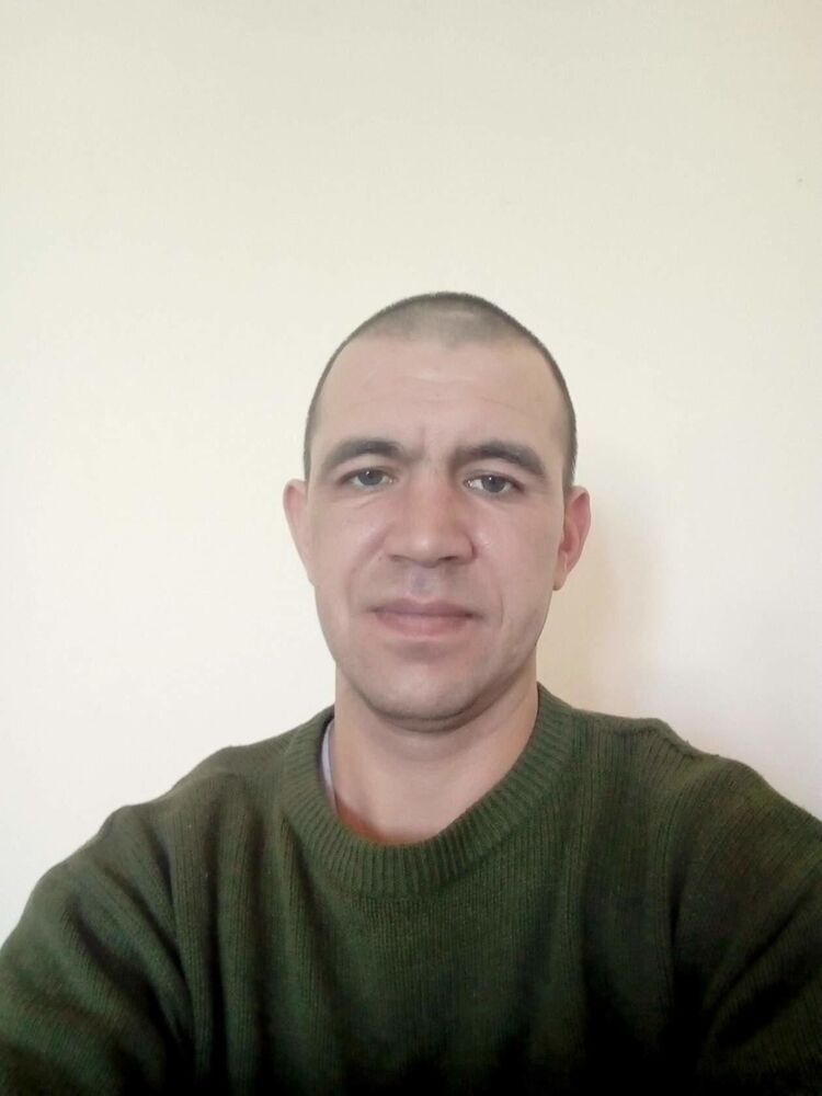  27891981  Nikolas, 44 ,    