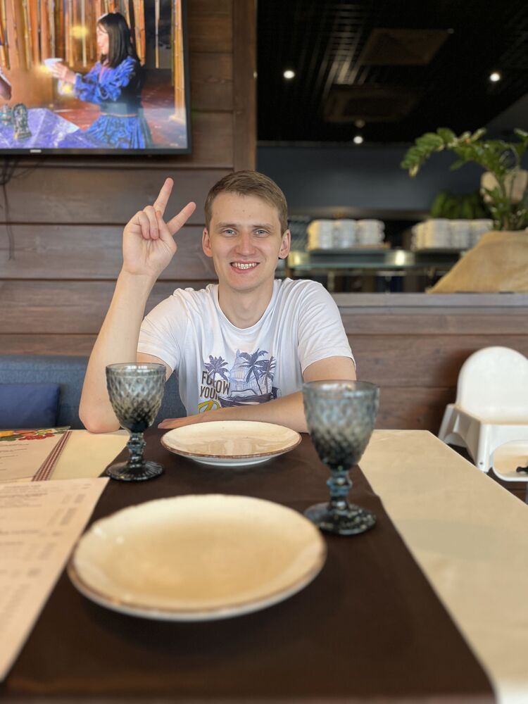  54220741  Addie, 32 ,    