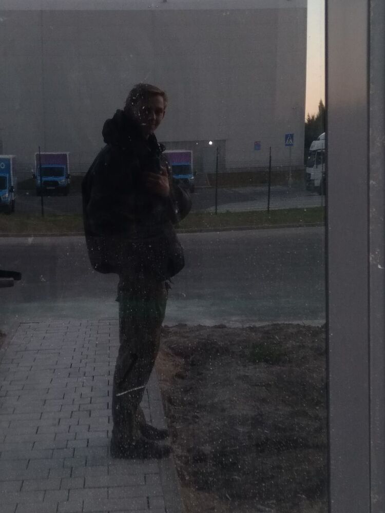  -,   , 25 ,   ,   