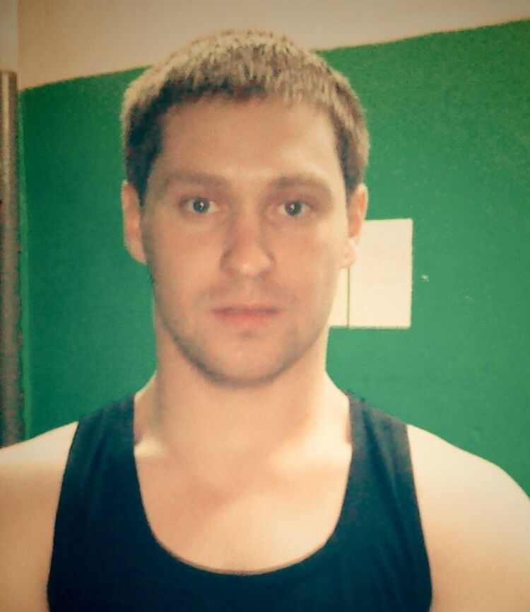  ,   MELNIK, 39 ,  