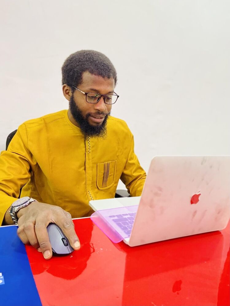  ,   Ousmane, 28 ,   ,   , c , 