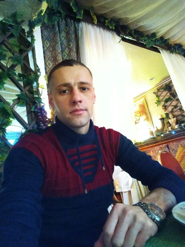  ,   Alexander, 34 ,   ,   