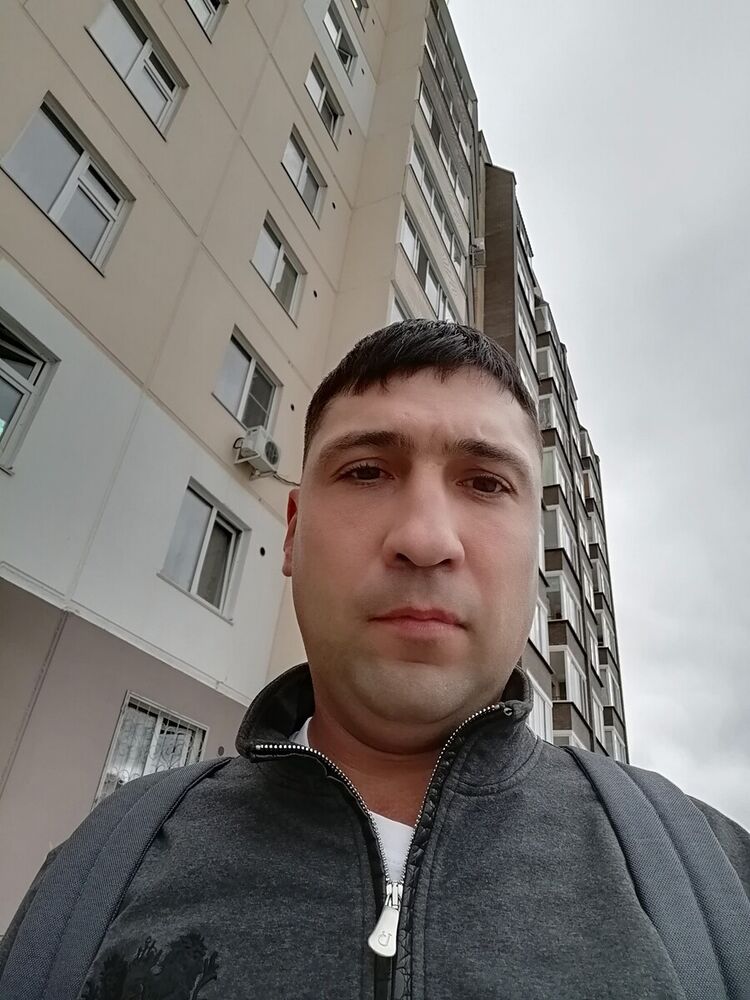  21268911  Anton, 38 ,    