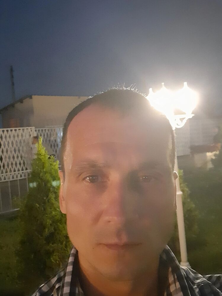  53104811  , 44 ,    