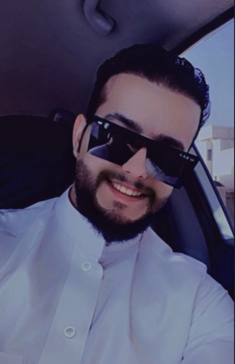  49001031  Yasser, 35 ,    Alanya