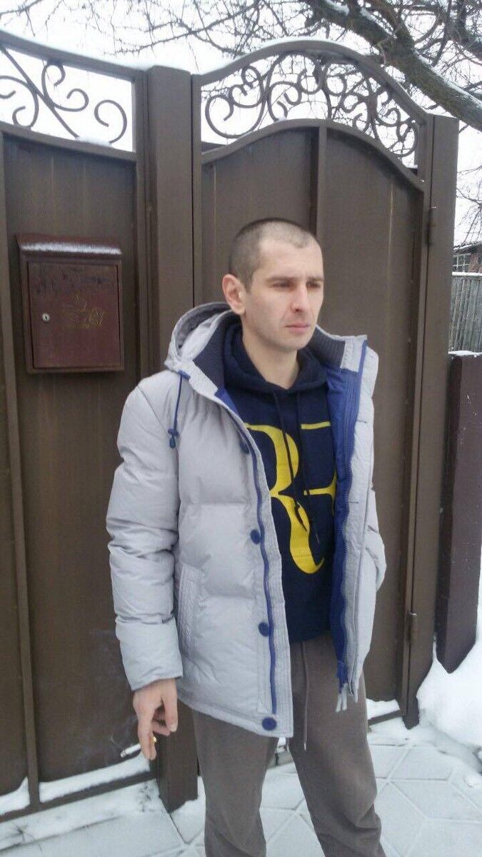  ,   Yrij, 37 ,   ,   , c 