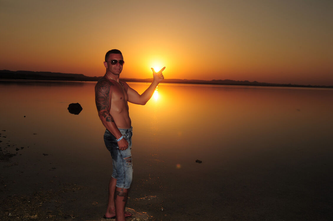  9575441  Vlado, 47 ,    