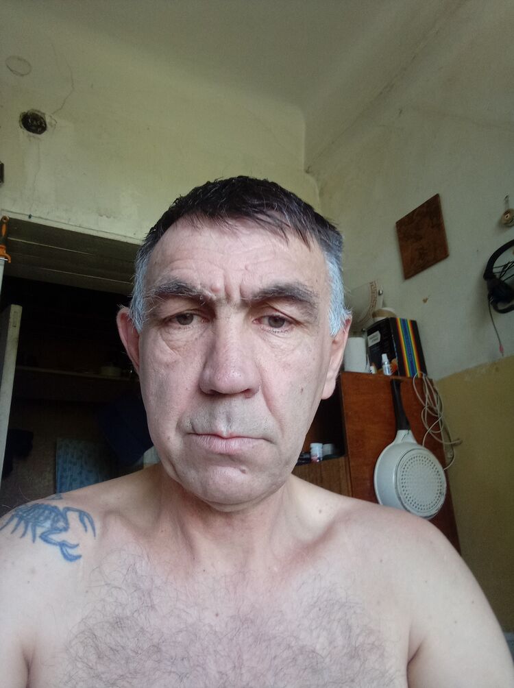  ,   , 52 ,   c 