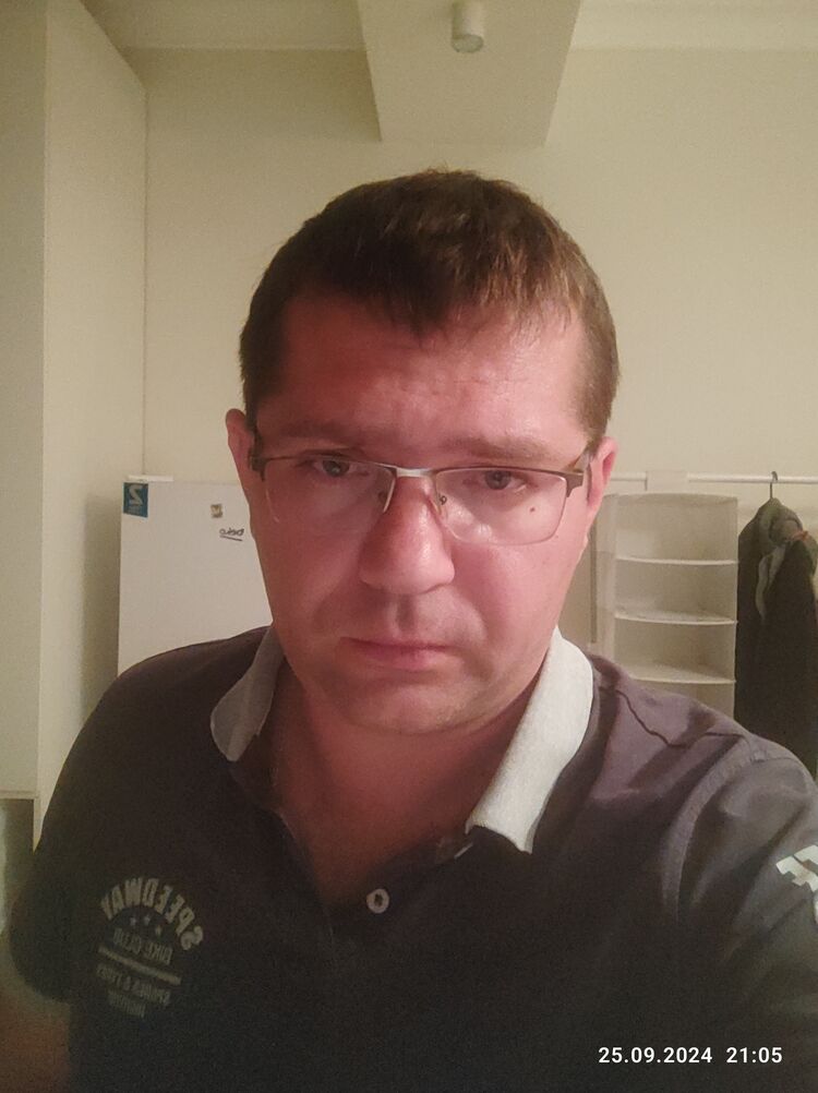  46442861  , 37 ,    