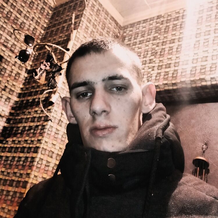  39883871  Zhenek, 28 ,    