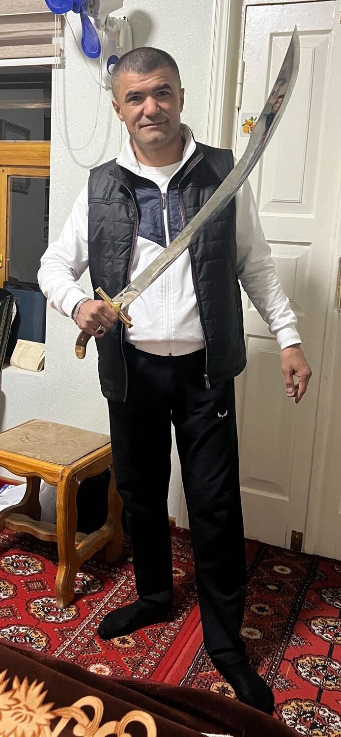  53836871  Dilshod, 44 ,    