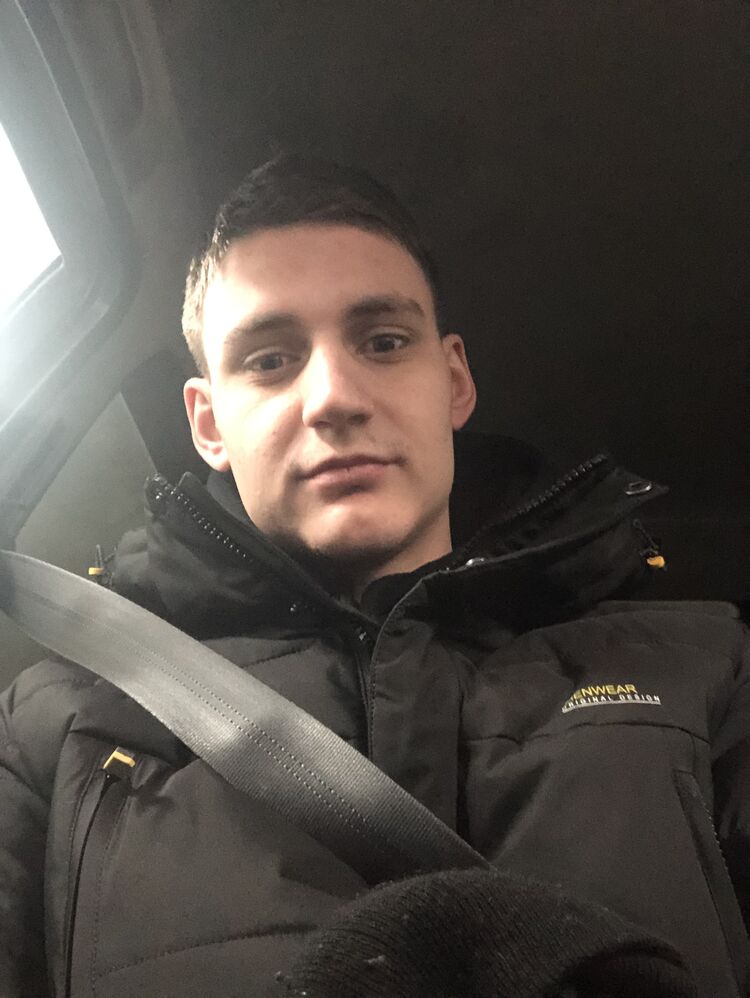  41904131  , 22 ,    