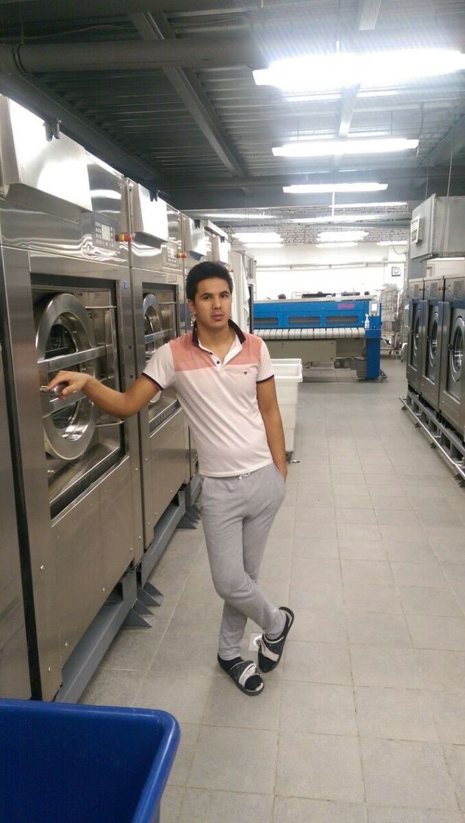  -,   Dilshodbek, 30 ,   ,   , c 
