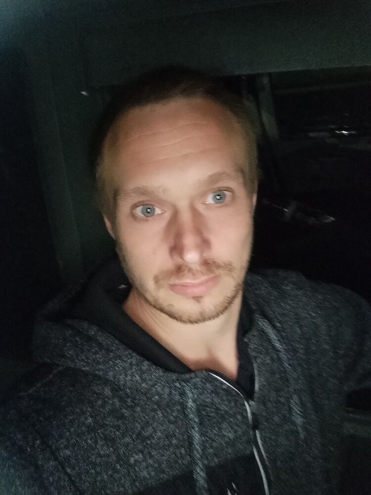  43643361  , 34 ,    
