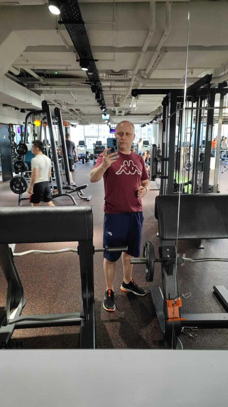  ,   Alex, 40 ,   ,   , c 