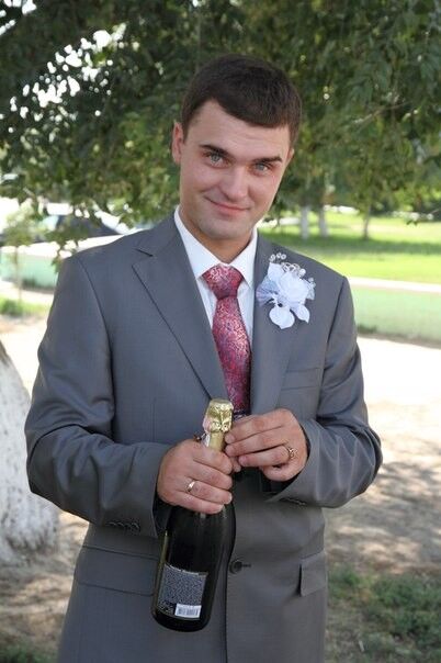  7619851  Gonza, 39 ,    