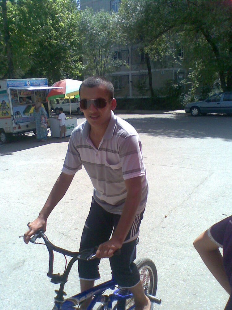  4258591  Rustam, 34 ,    