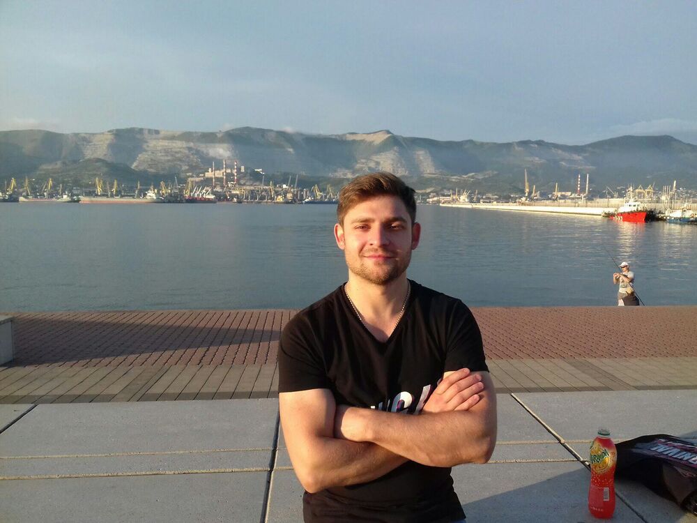 ���� 36480791 ������� Araik, 35 ���, ���� ���������� � �������������