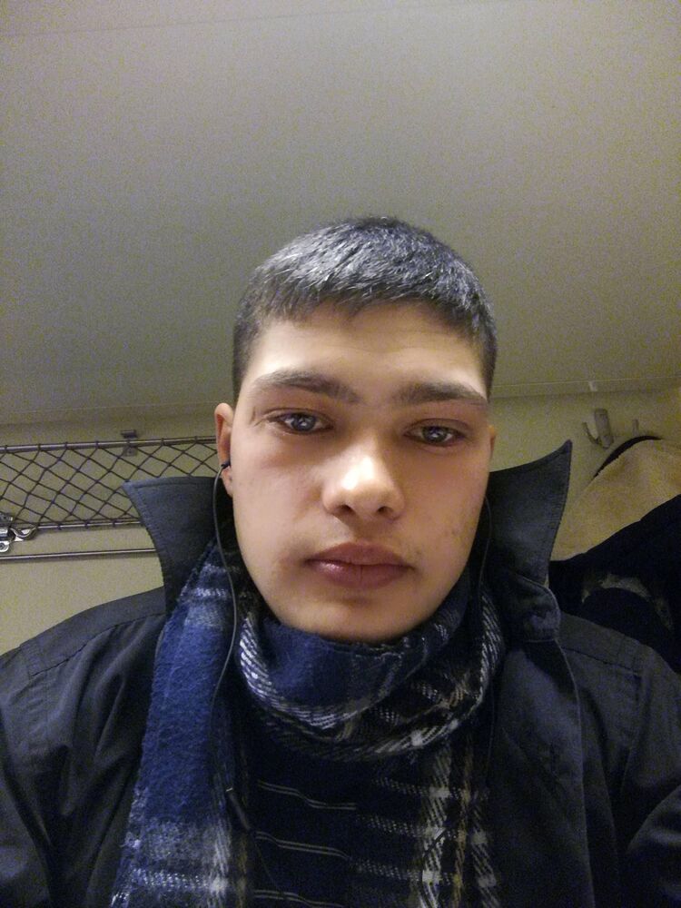  35070941  , 27 ,    