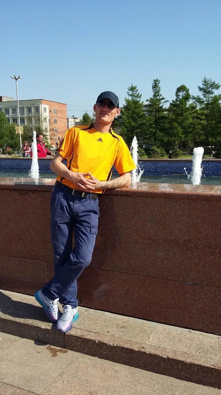  ,   Ruslan, 40 ,     , c 