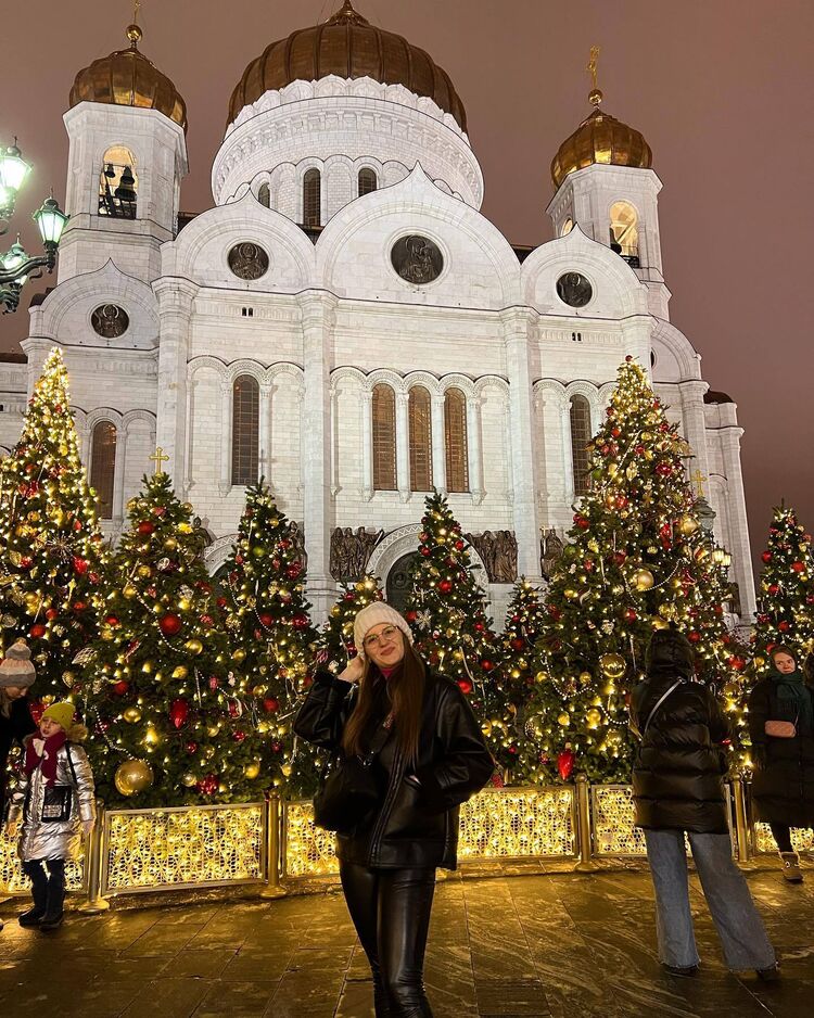  53796701  , 29 ,    -