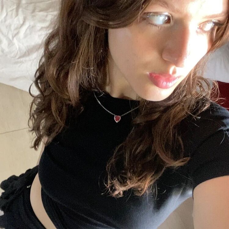 ���������� �����-���������, ���� ������� Mona, 18 ���, ������������ ��� ������, ����� � ���������, ���������