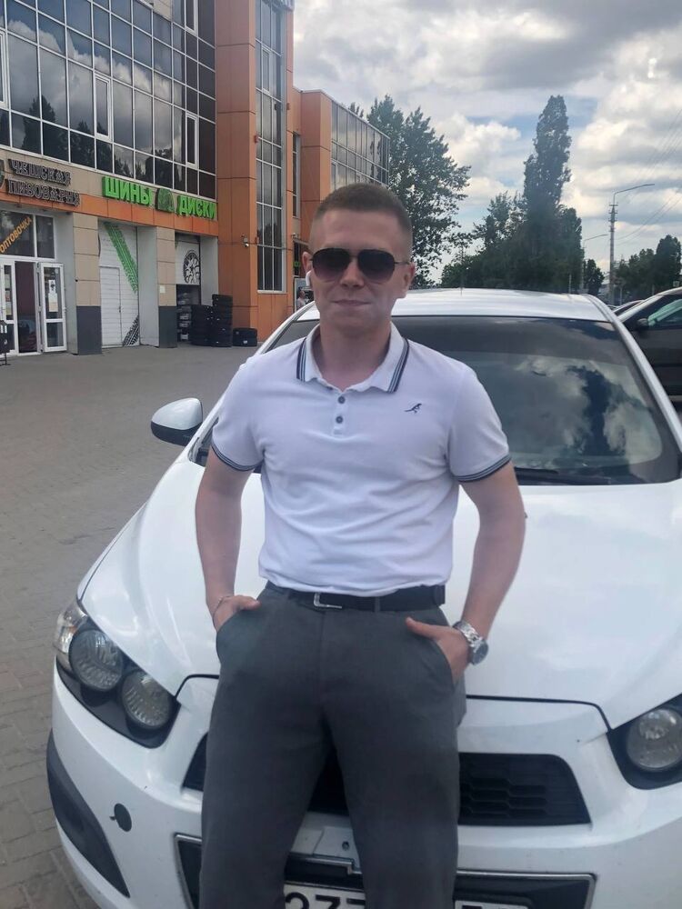  44732731  Dmitriy, 21 ,    