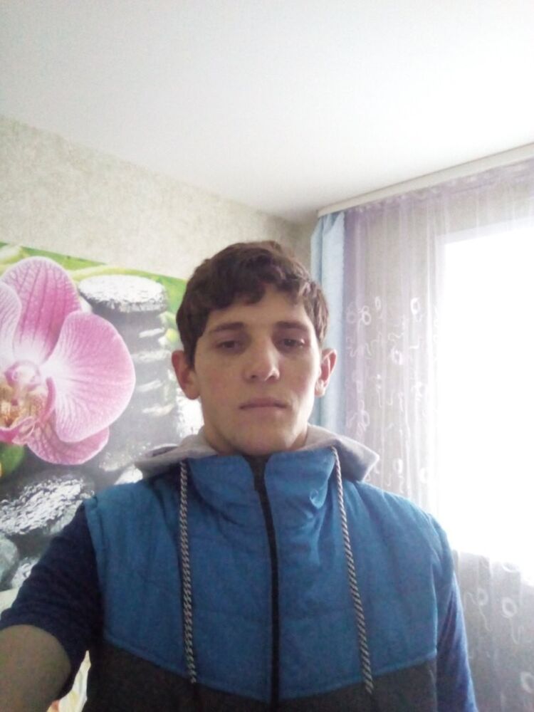   ,   Sergei, 28 ,   