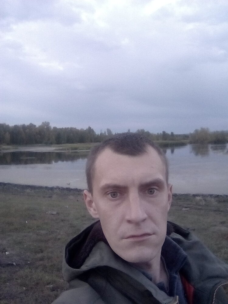  13504651  , 39 ,    