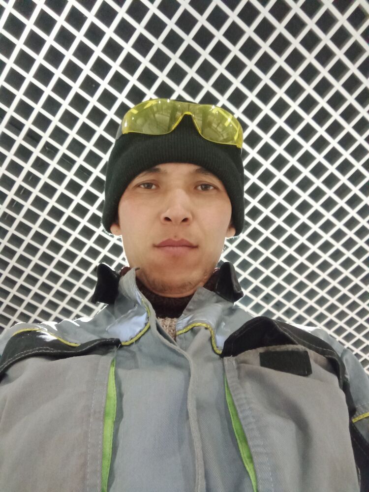  ,   Dosimbek, 35 ,   ,   