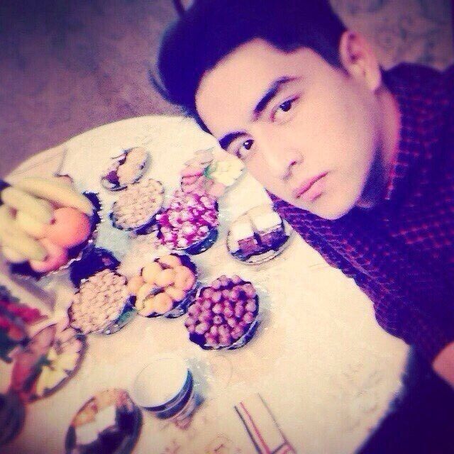  ,   Komil, 31 ,  