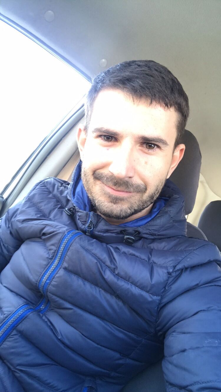  30521671  Aleksandr, 33 ,     