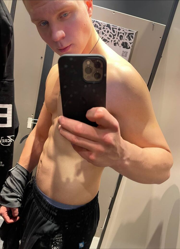  48178141  , 21 ,    