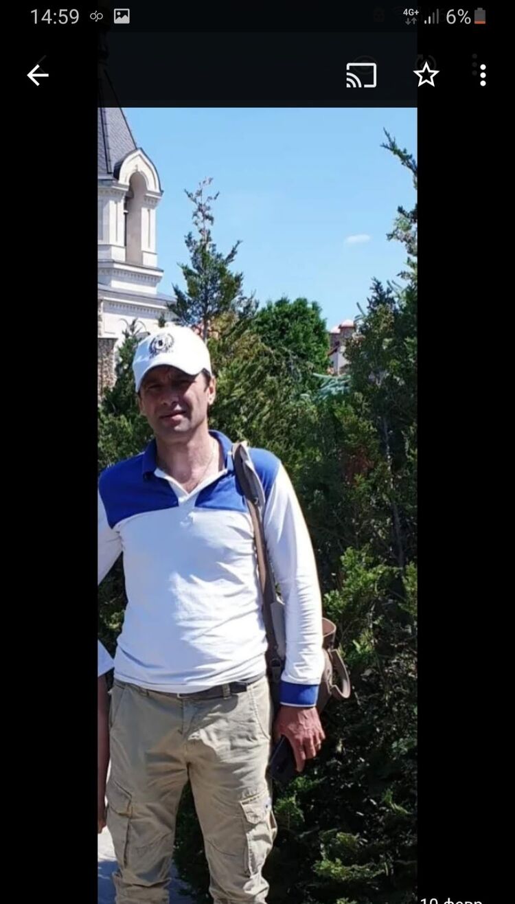  53038621  Ivan, 49 ,    