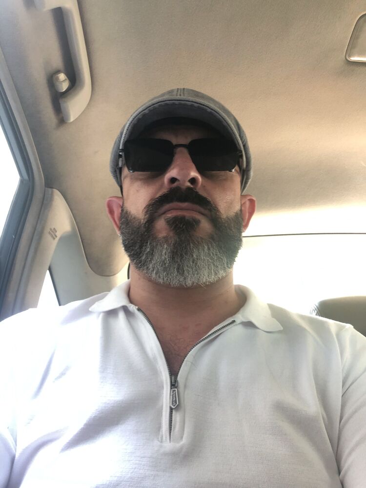  45238661  Paata, 46 ,    