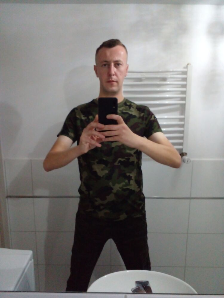  ,   Genadi, 31 ,   ,   