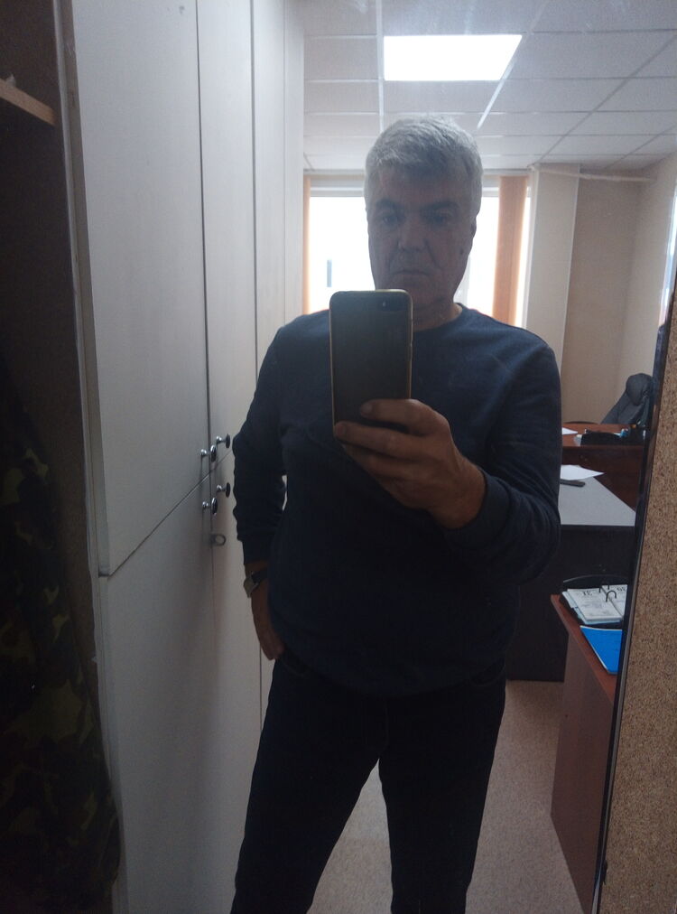  37867551  , 57 ,    
